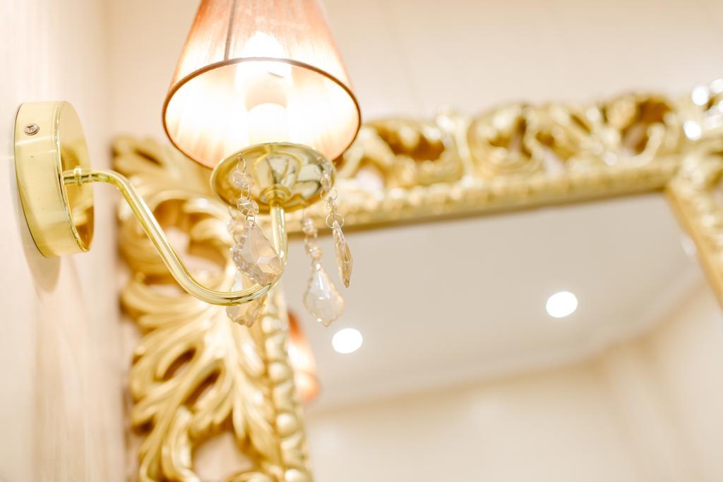 Royal Suite Apartment With Jacuzzi سومي المظهر الخارجي الصورة